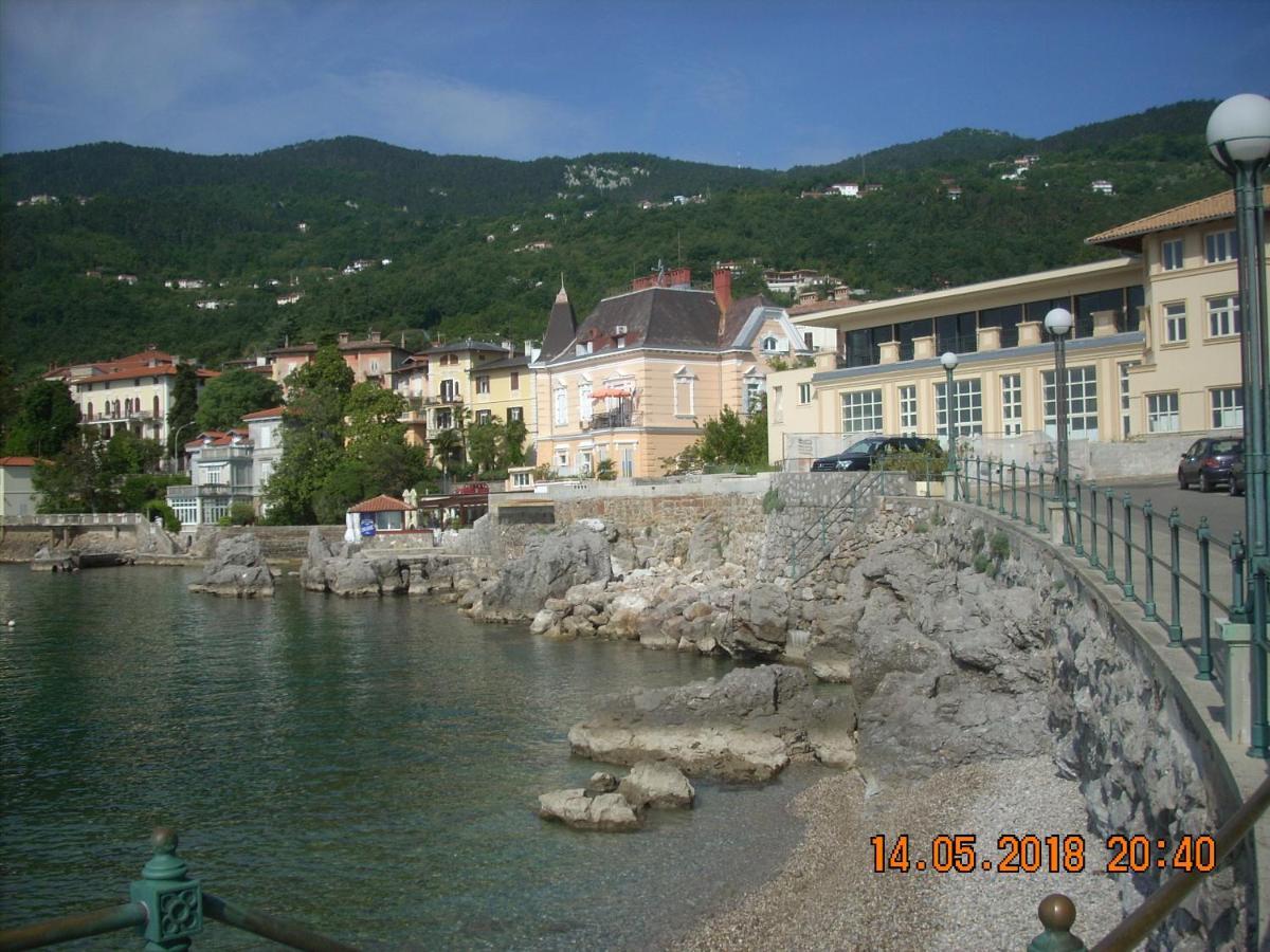 Apartment At Sea Lovran Exterior foto